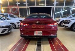 هیۆندای ئەلەنترا